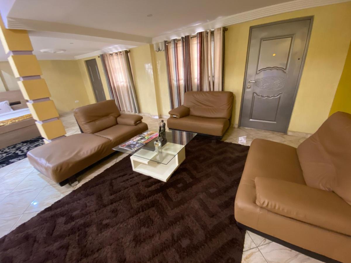 Bays Lodge, Accra Eksteriør billede
