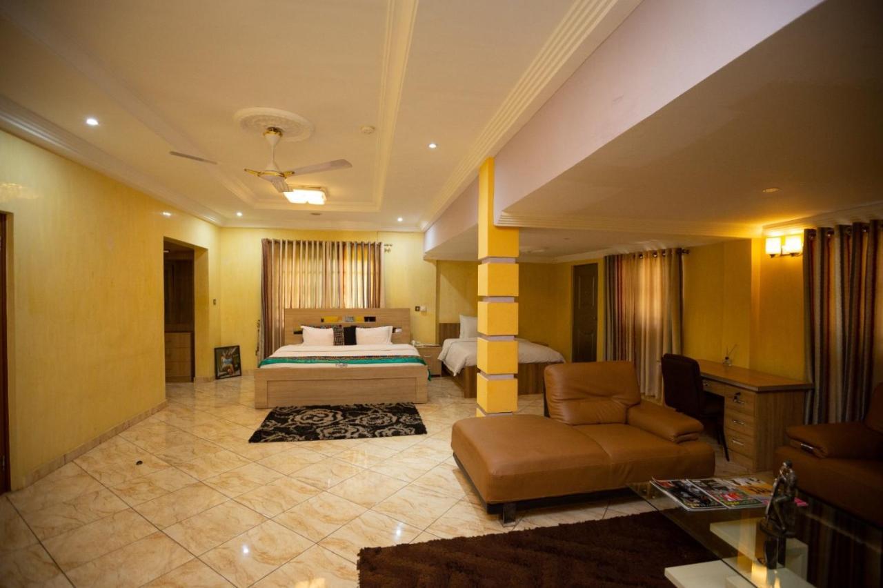 Bays Lodge, Accra Eksteriør billede